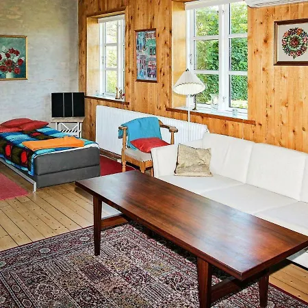 Two-bedroom Holiday In Dom wakacyjny *
